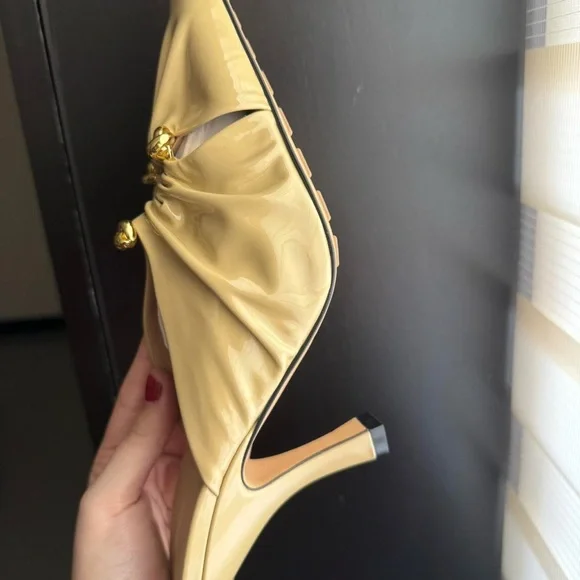 Bottega Veneta bunnie calfskin mule pumps - Picture 6 of 8